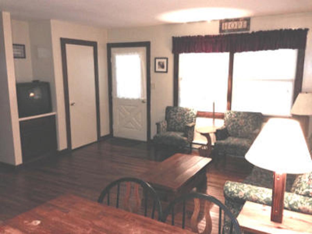 Coolbaugh Echo Valley Cottages מראה חיצוני תמונה